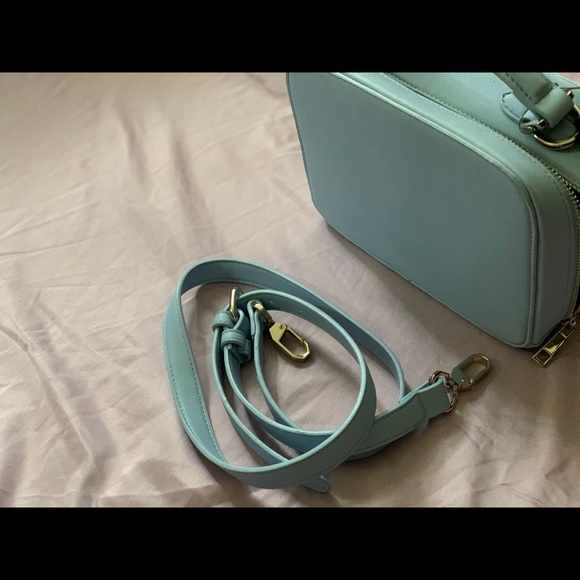 Squared Side Bags - Picture 2 of 12